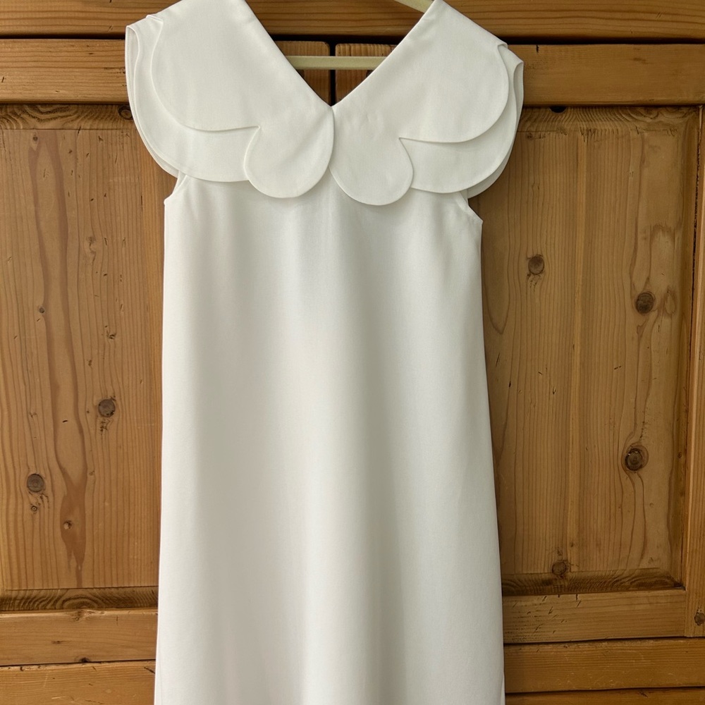 Beautiful, simple and elegant girls dress in ivory (size 12)